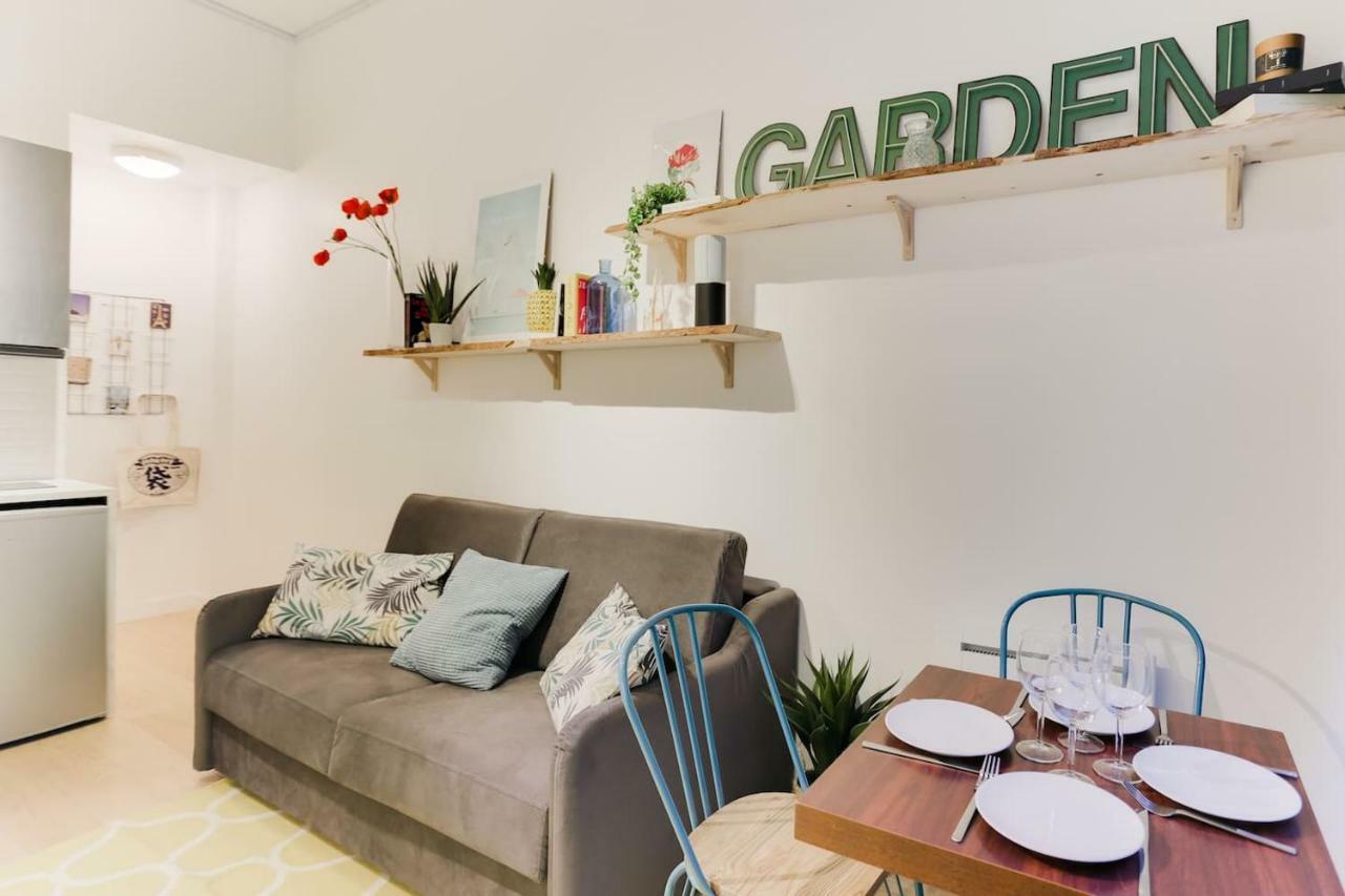 Design Apartment For 4 People Between Louvre & Opera Párizs Kültér fotó